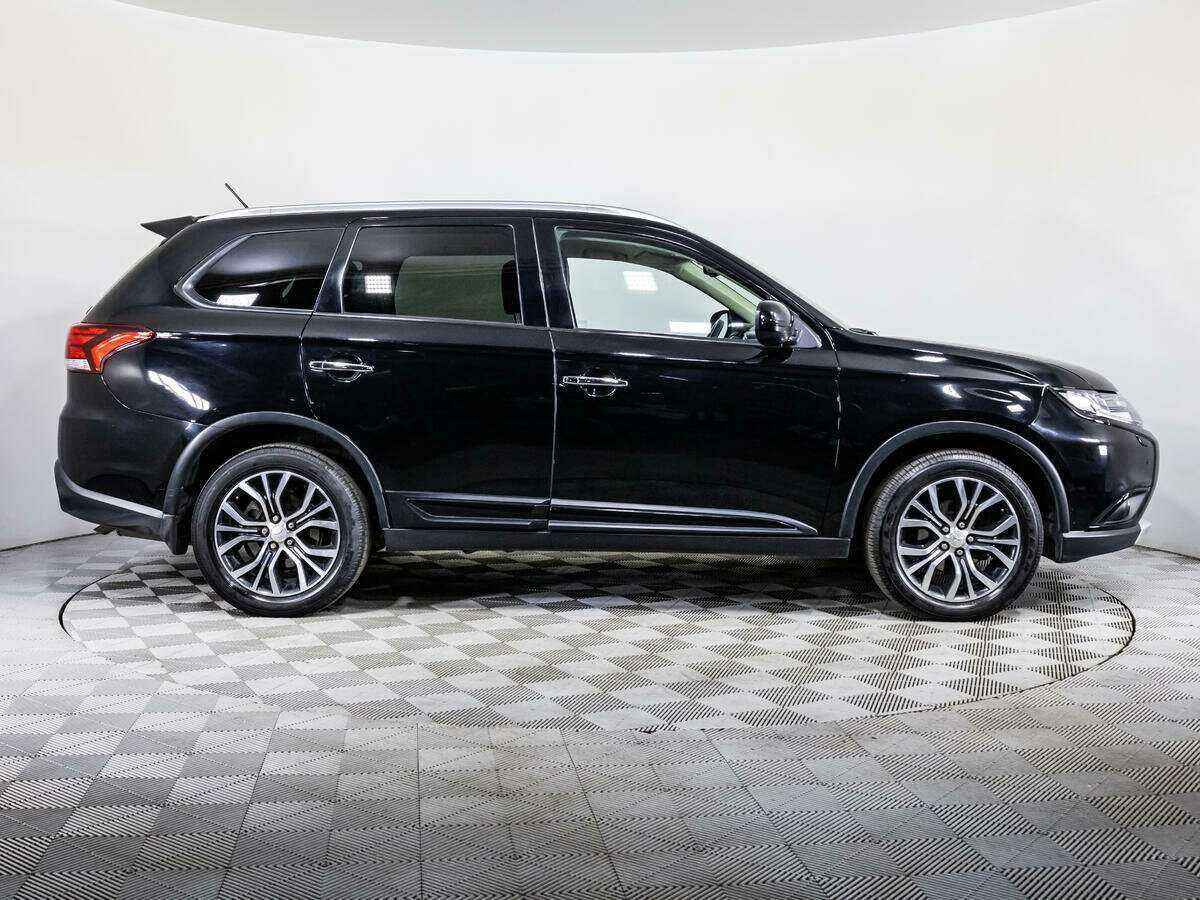 Mitsubishi Outlander, 2016 - Фото №3