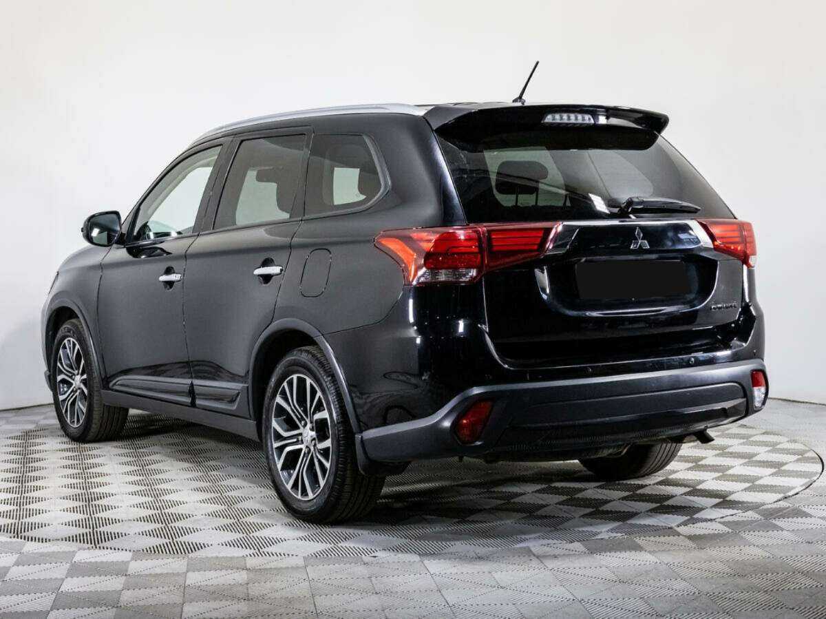Mitsubishi Outlander, 2016 - Фото №6
