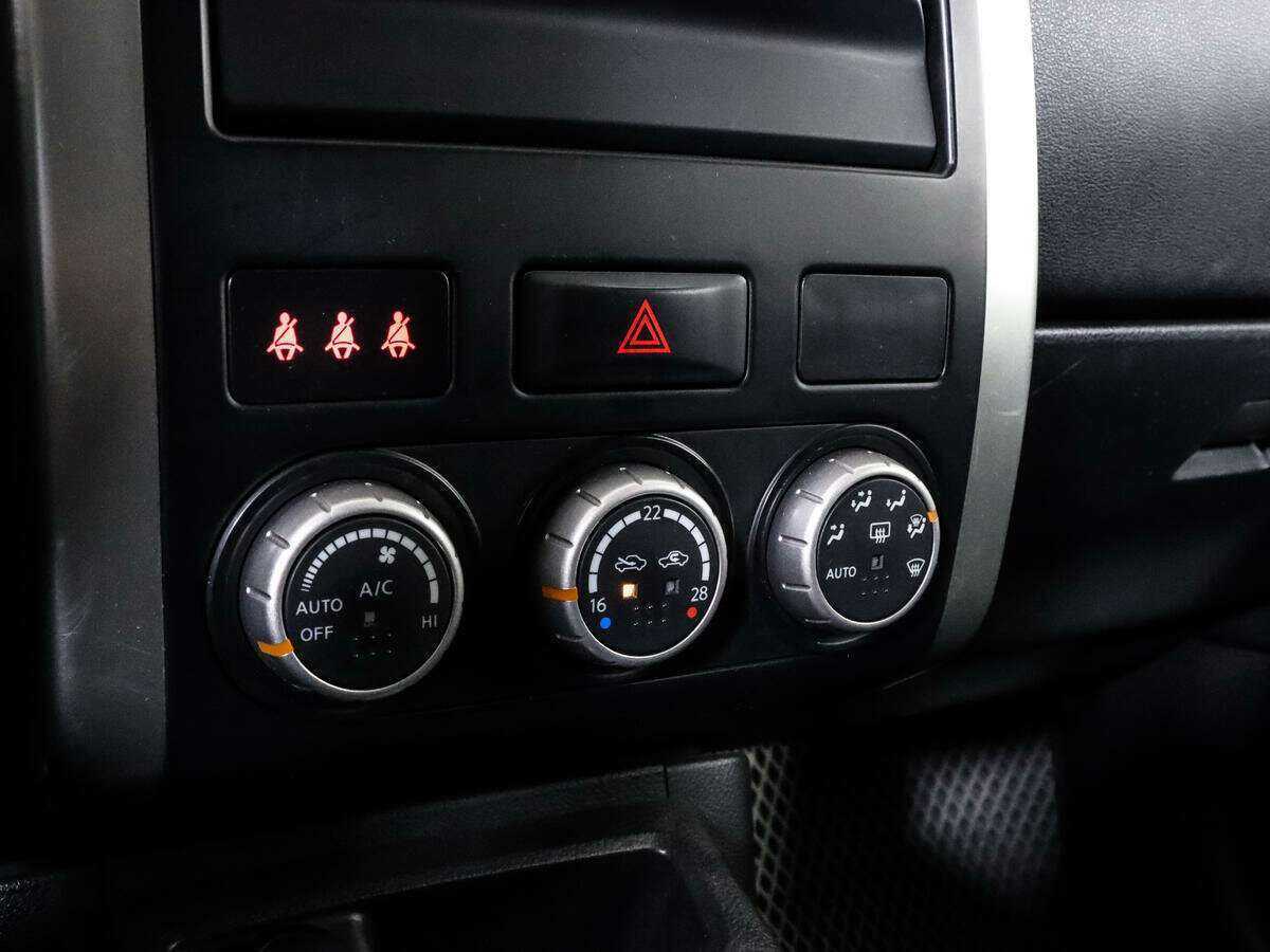 Nissan X-Trail, 2012 - Фото №12