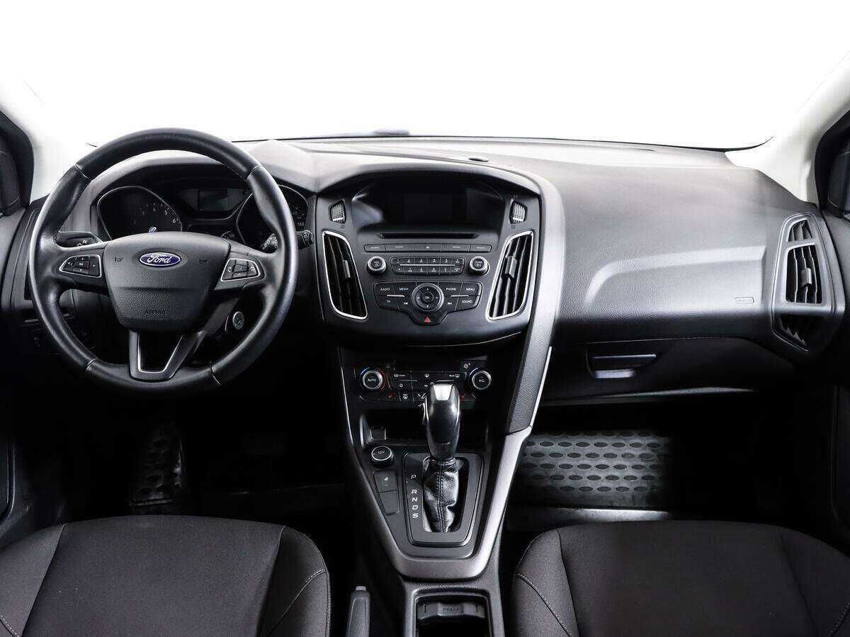 Ford Focus, 2019 - Фото №7