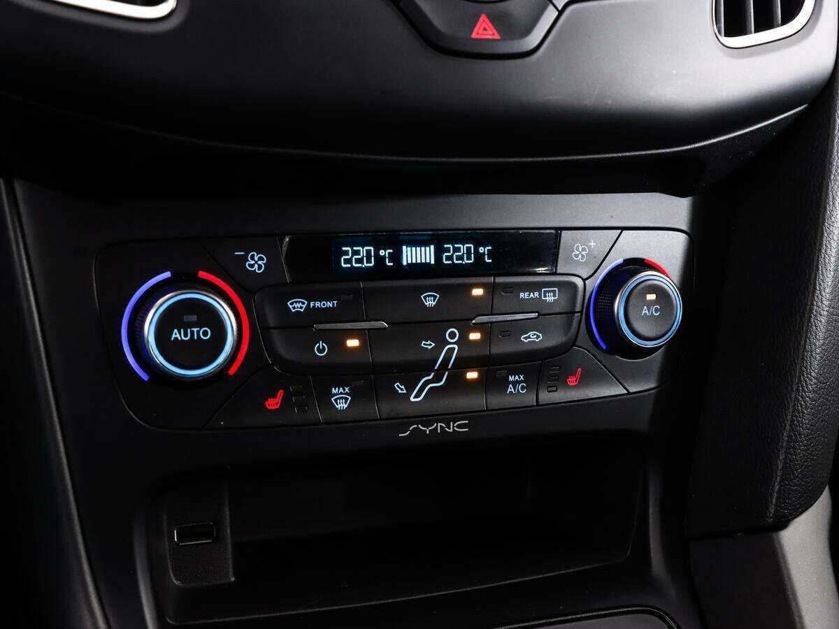 Ford Focus, 2019 - Фото №13