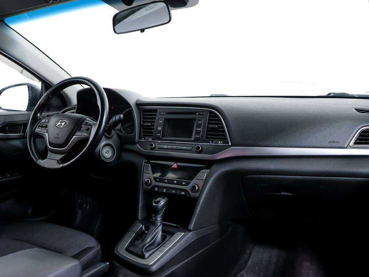 Hyundai Elantra, 2017 - Фото №8