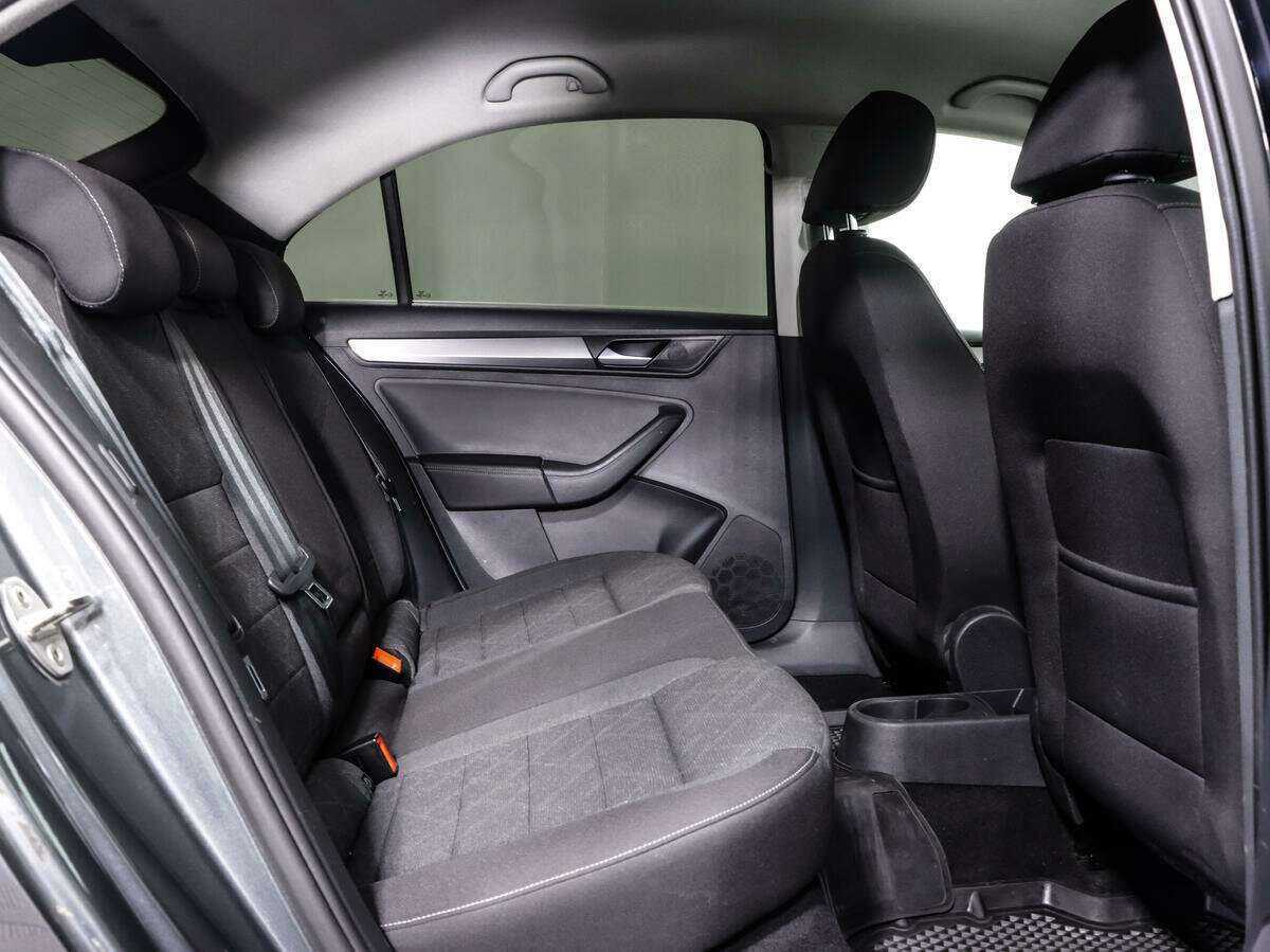 Volkswagen Polo, 2020 - Фото №10