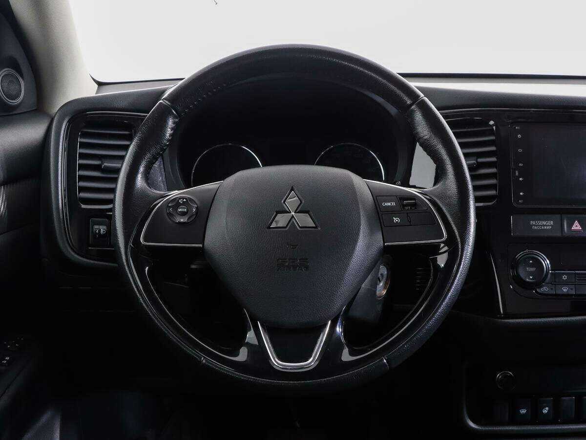 Mitsubishi Outlander, 2018 - Фото №9