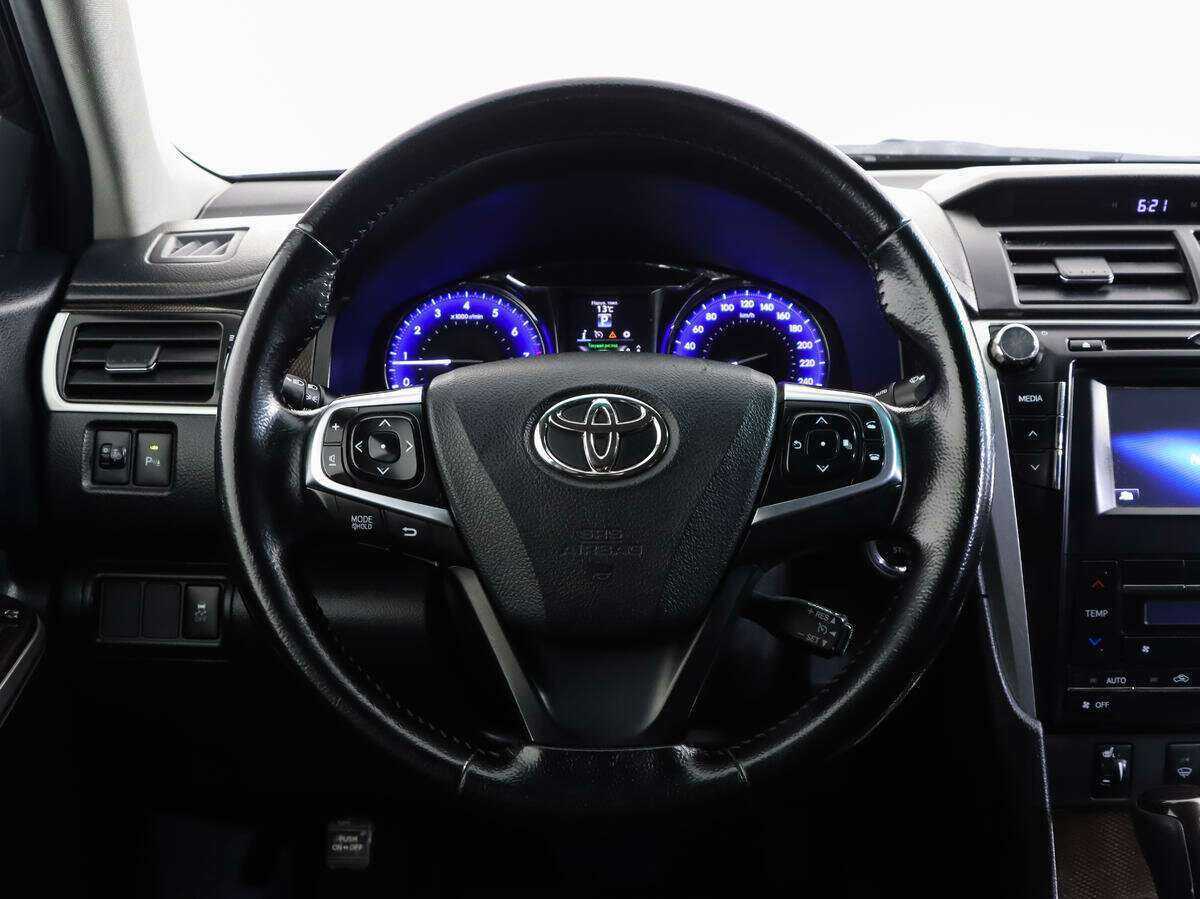 Toyota Camry, 2017 - Фото №11