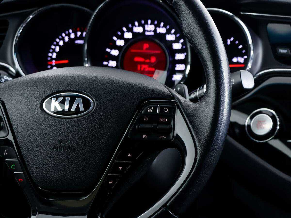 Kia Ceed, 2018 - Фото №14