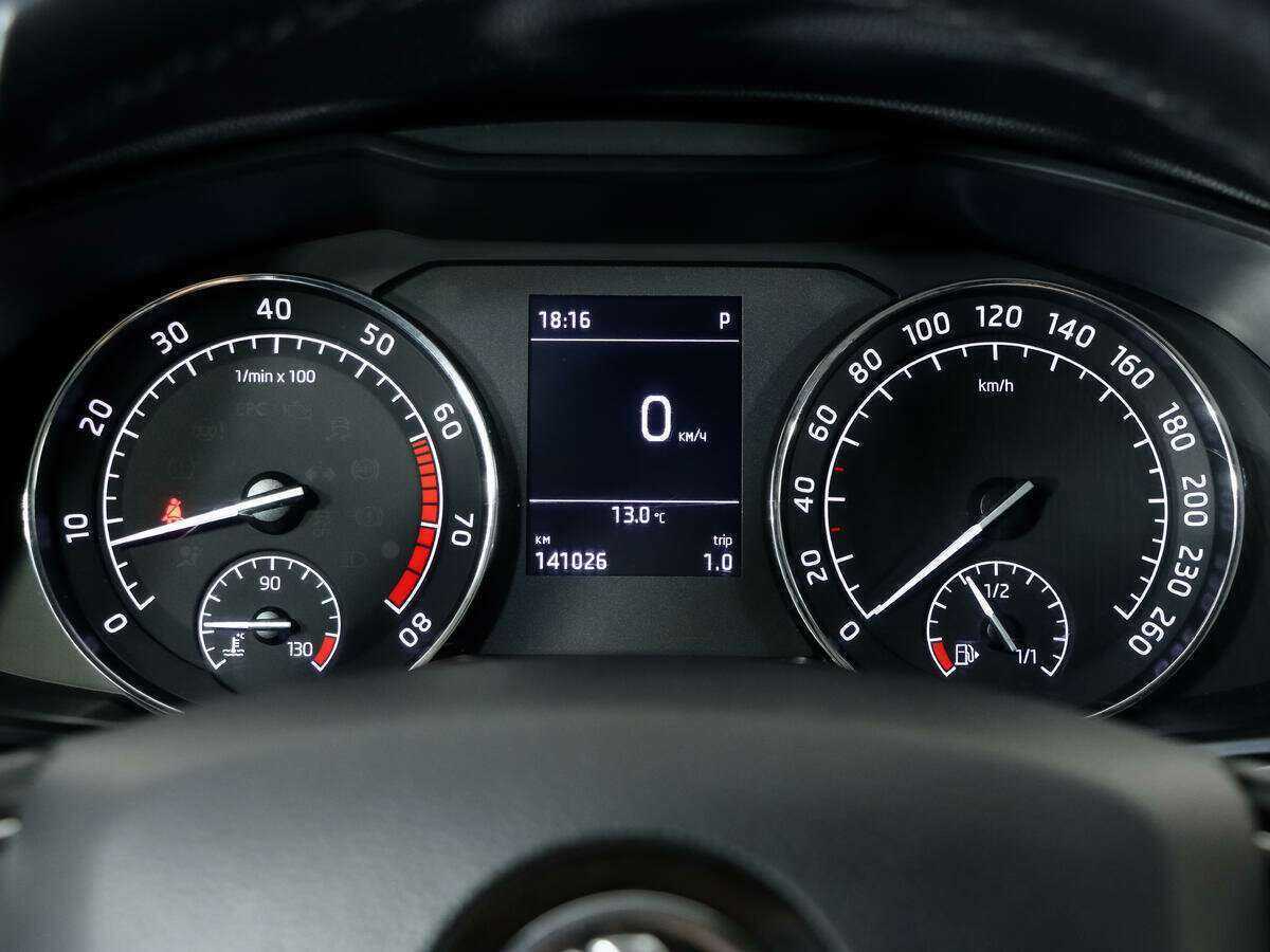 Skoda Superb, 2018 - Фото №12