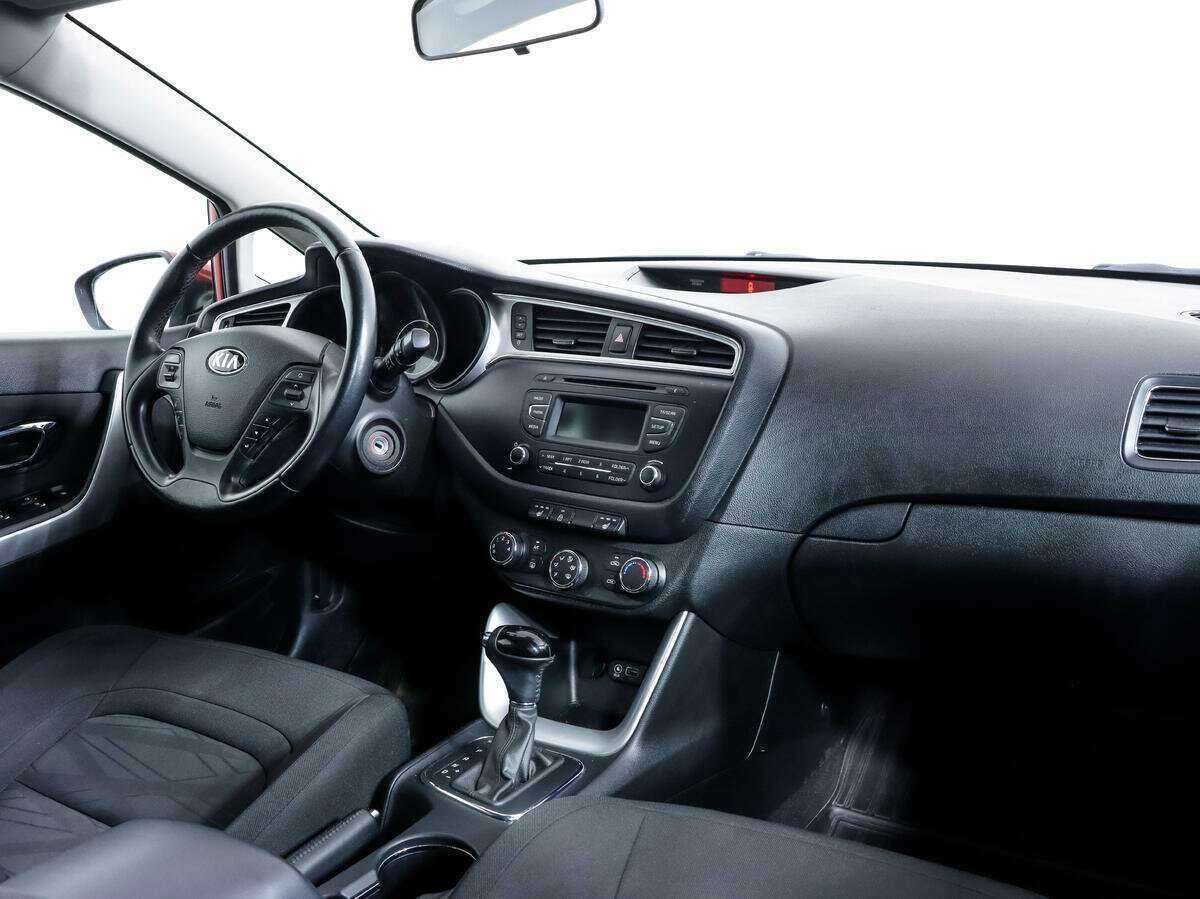 Kia Ceed, 2018 - Фото №8