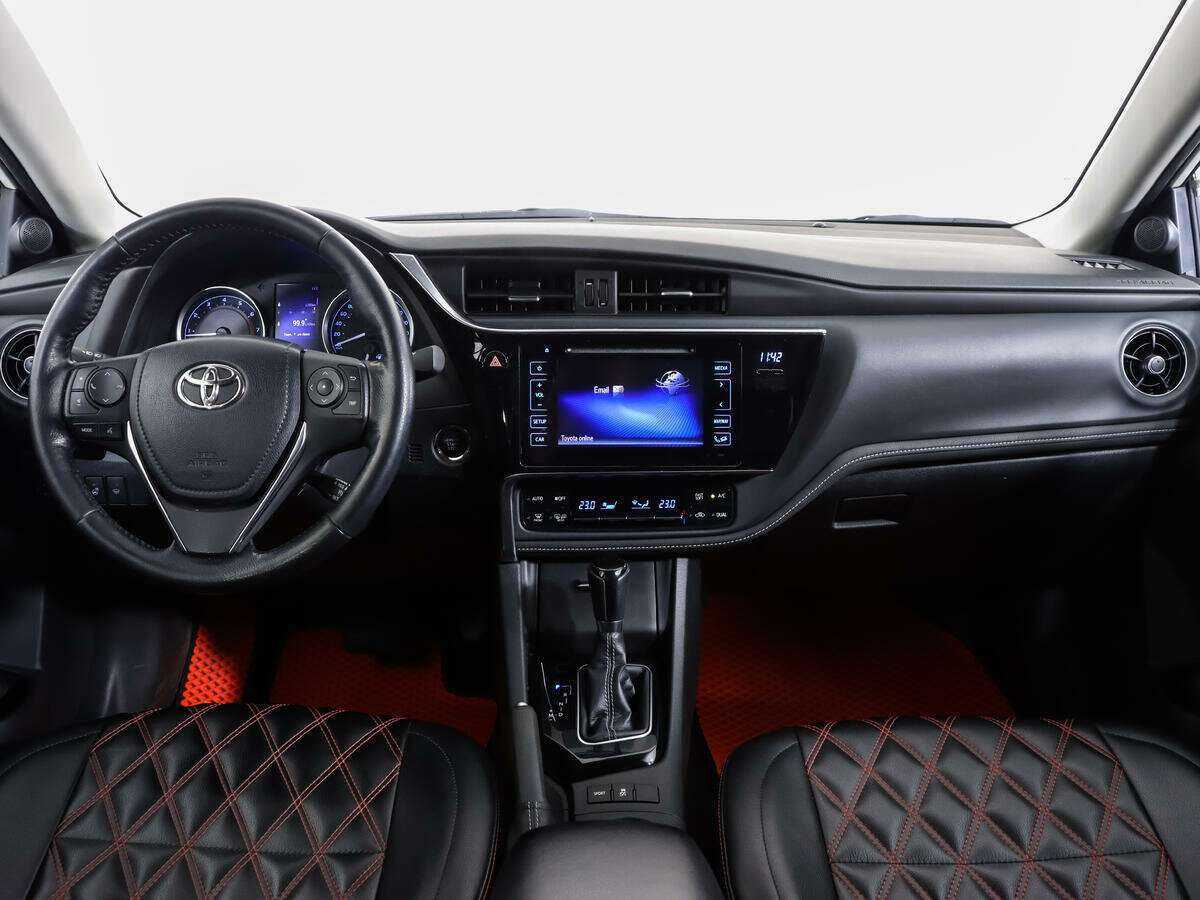Toyota Corolla, 2018 - Фото №9