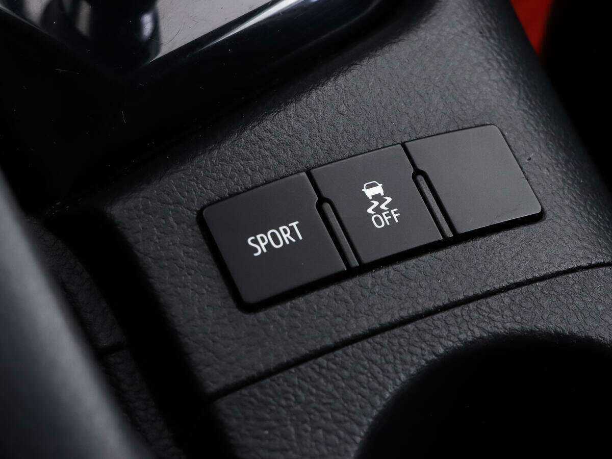 Toyota Corolla, 2018 - Фото №16