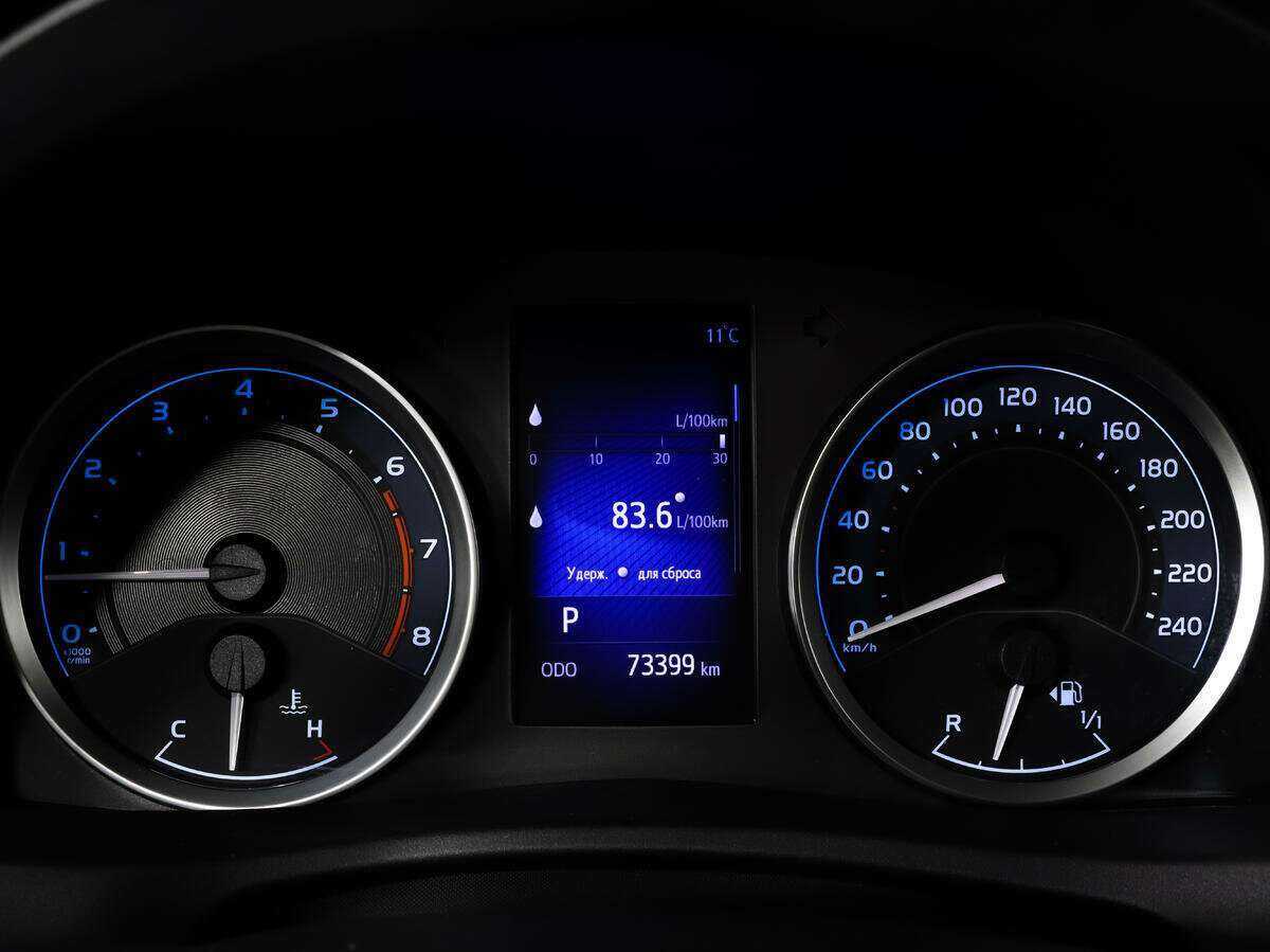 Toyota Corolla, 2018 - Фото №18