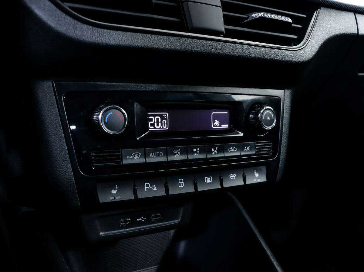 Volkswagen Polo, 2022 - Фото №11