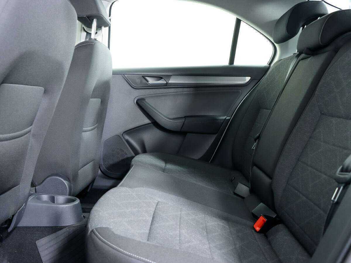 Volkswagen Polo, 2022 - Фото №10