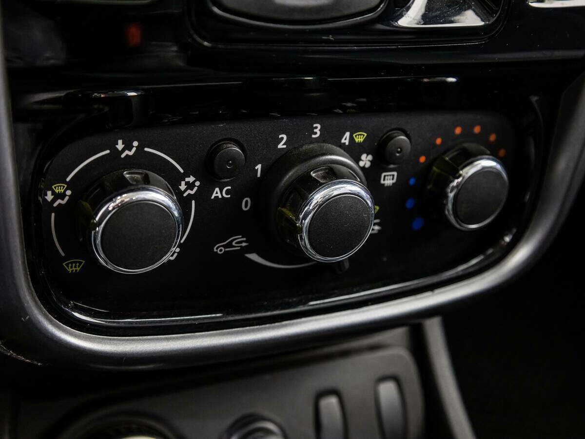 Renault Duster, 2013 - Фото №16