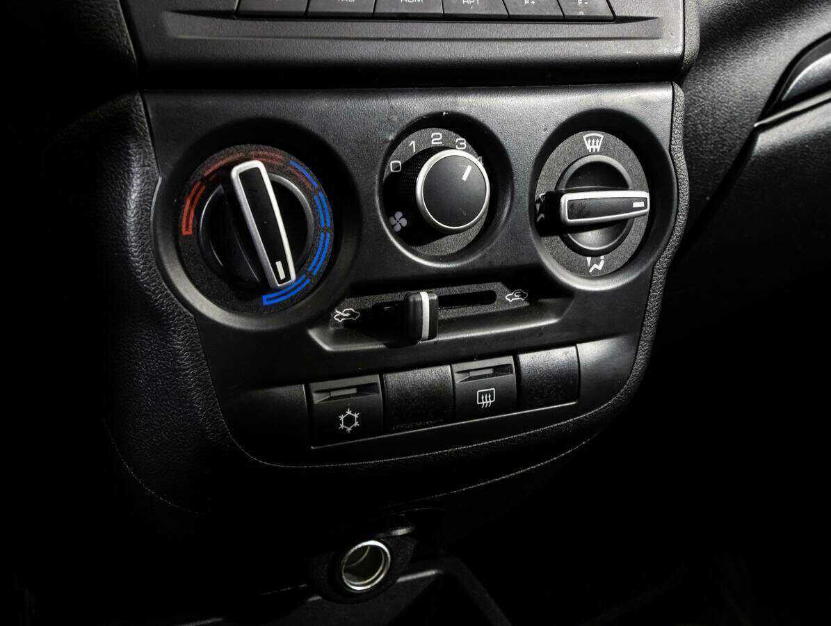 Lada (ВАЗ) Granta, 2022 - Фото №12