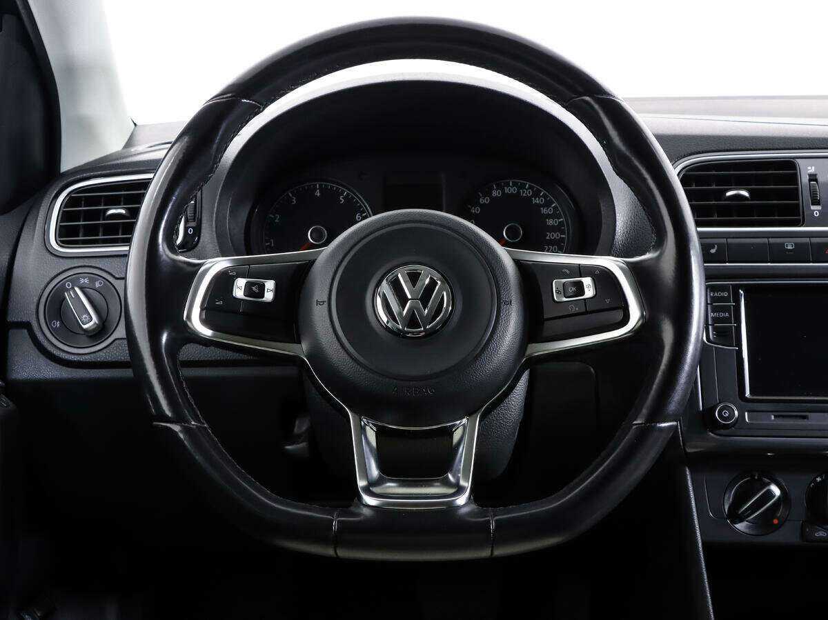 Volkswagen Polo, 2020 - Фото №11