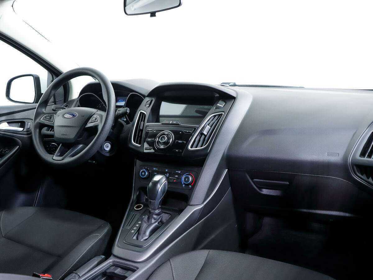 Ford Focus, 2018 - Фото №8