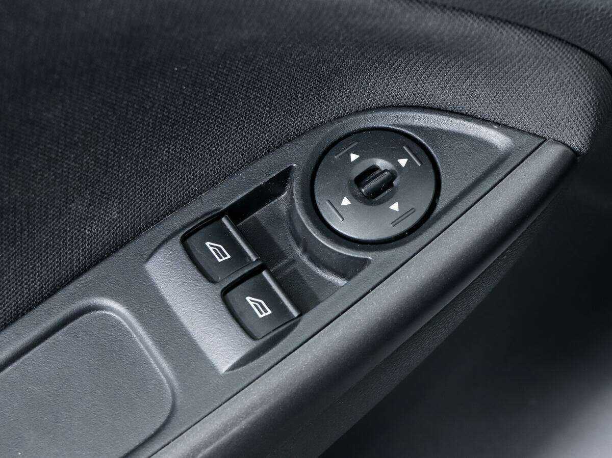 Ford Focus, 2018 - Фото №12