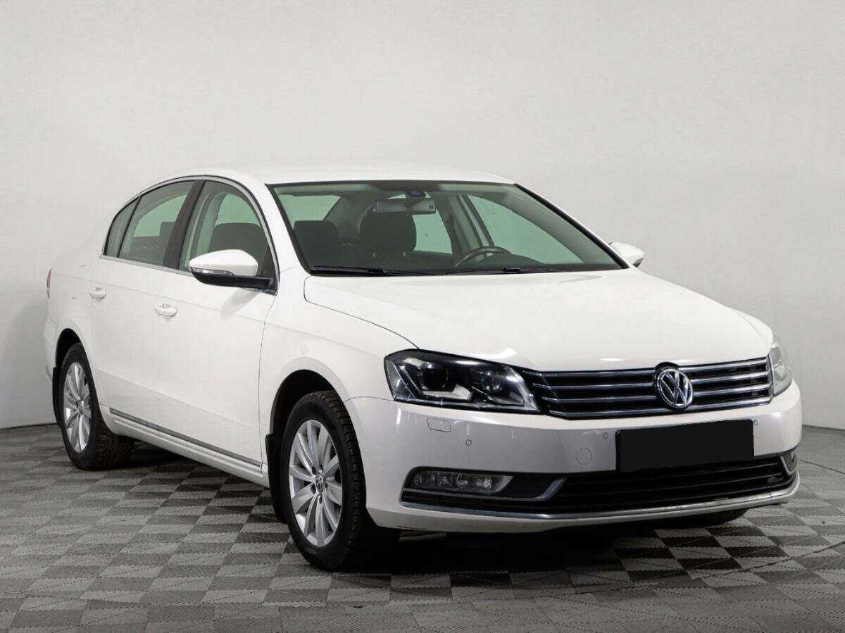Volkswagen Passat, 2014 - Фото №2