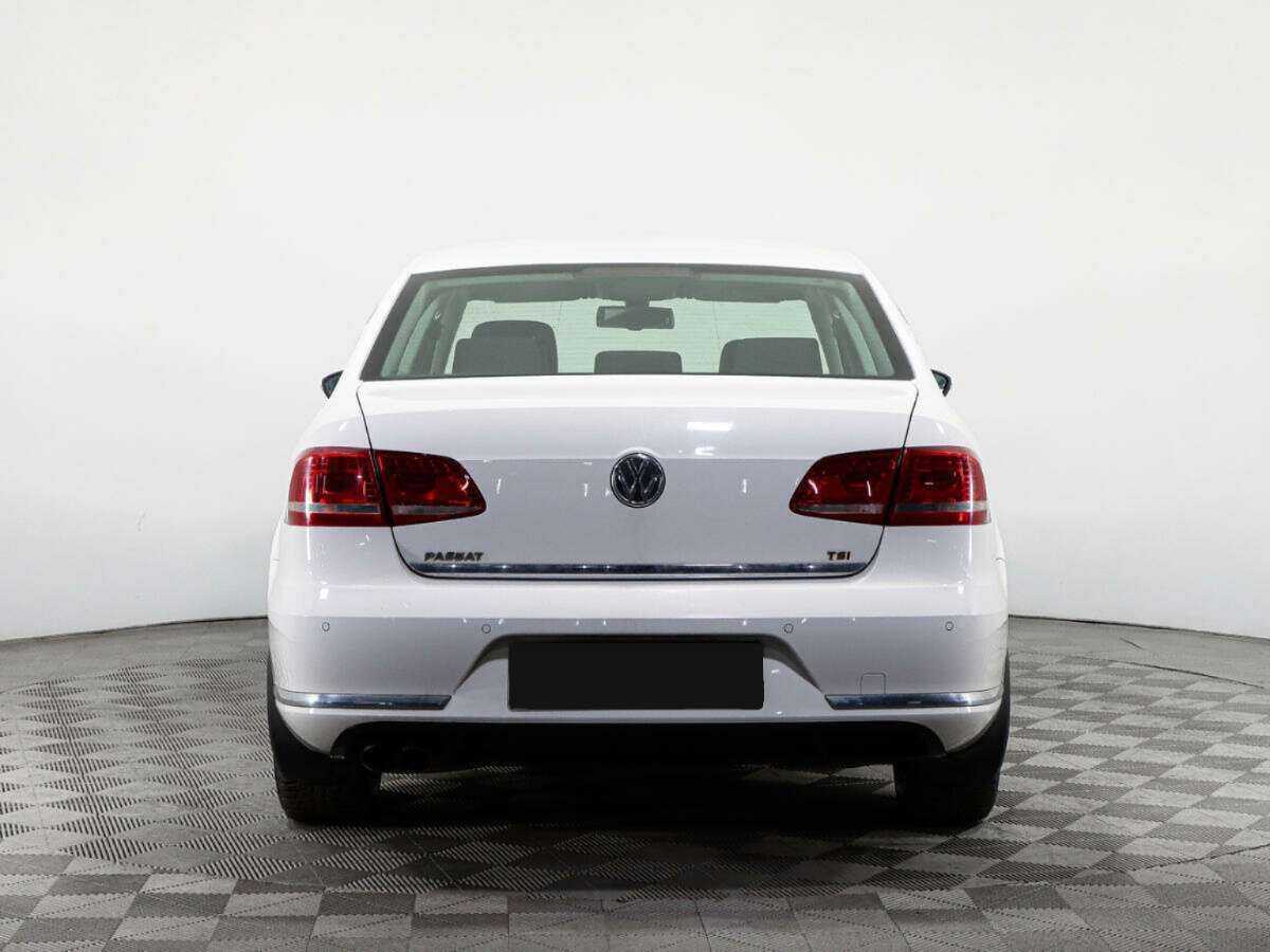 Volkswagen Passat, 2014 - Фото №5