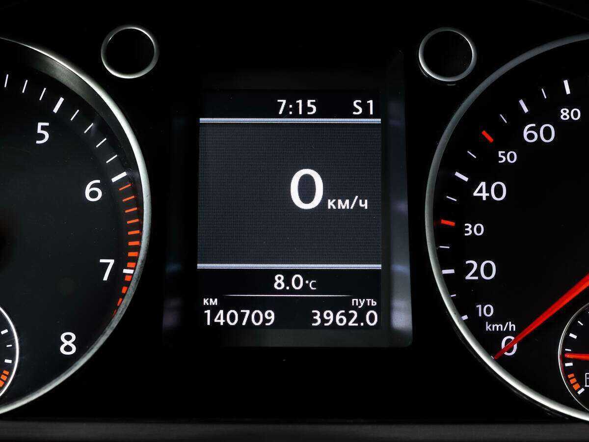 Volkswagen Passat, 2014 - Фото №15