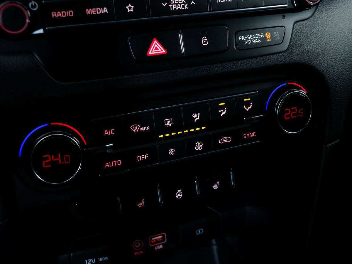 Kia Ceed, 2018 - Фото №12