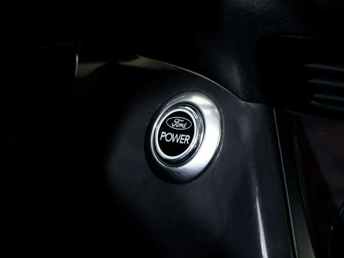 Ford Kuga, 2013 - Фото №11