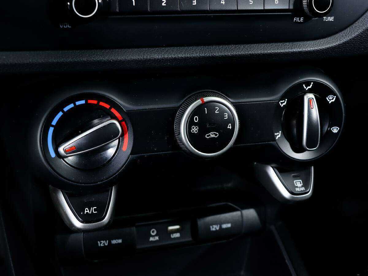 Kia Rio, 2017 - Фото №13