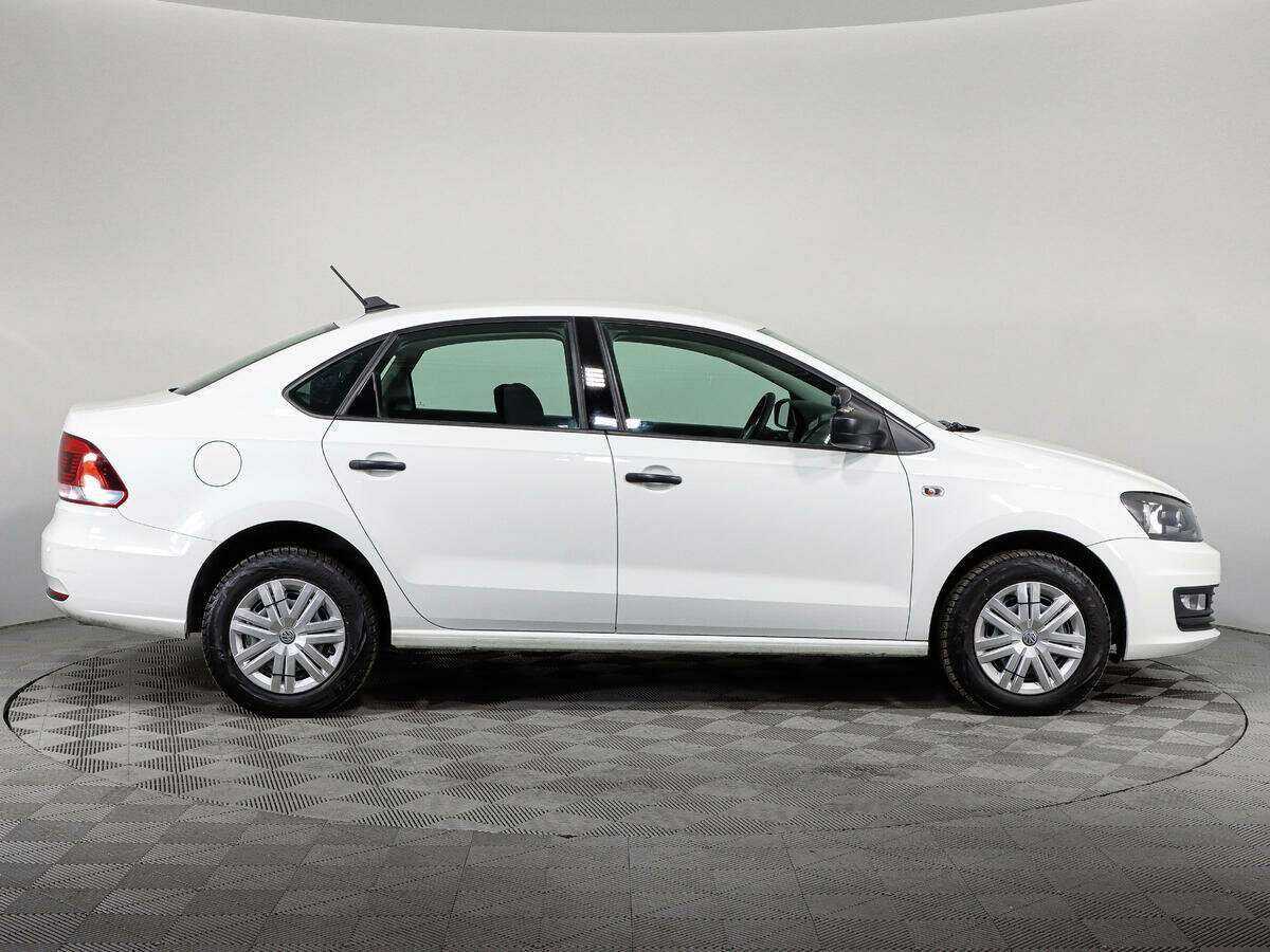 Volkswagen Polo, 2018 - Фото №3