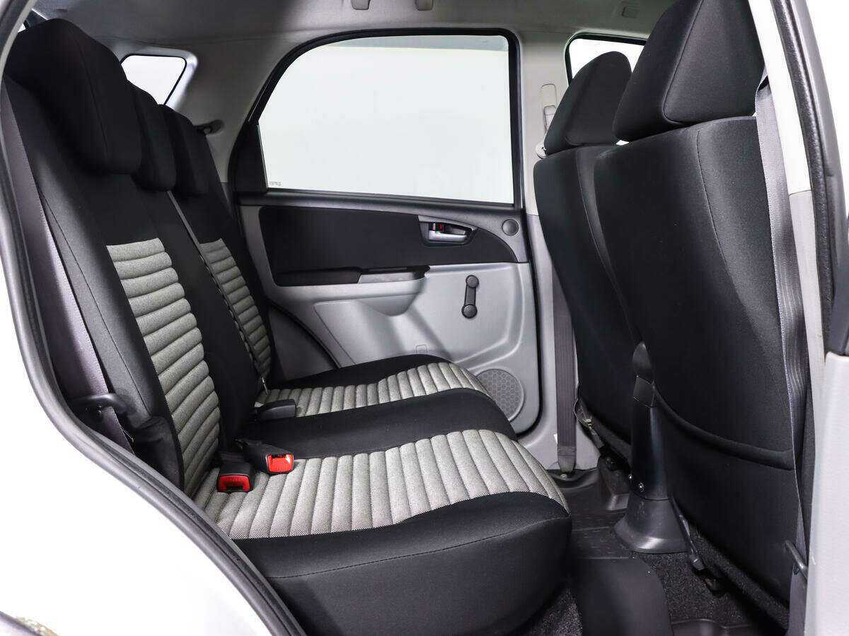 Suzuki SX4, 2013 - Фото №11