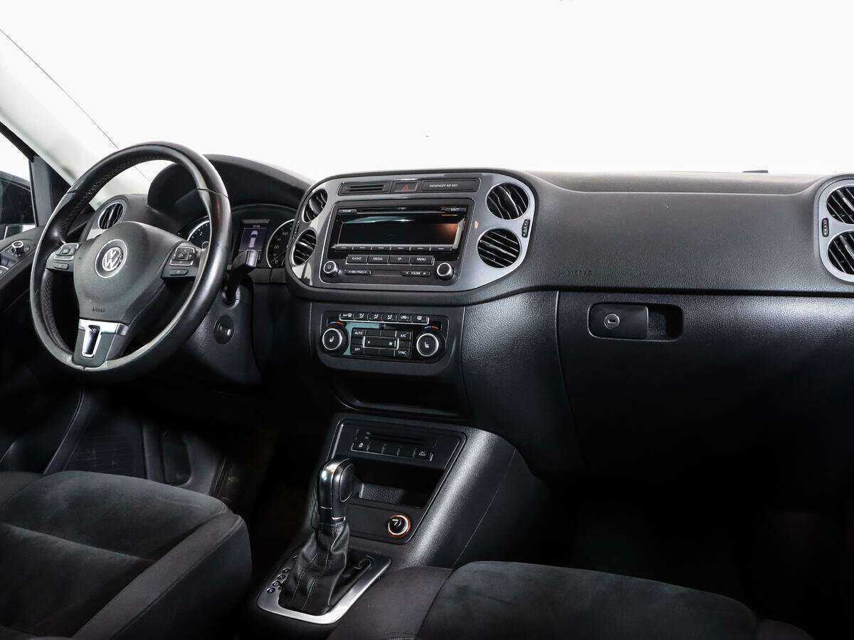 Volkswagen Tiguan, 2012 - Фото №8