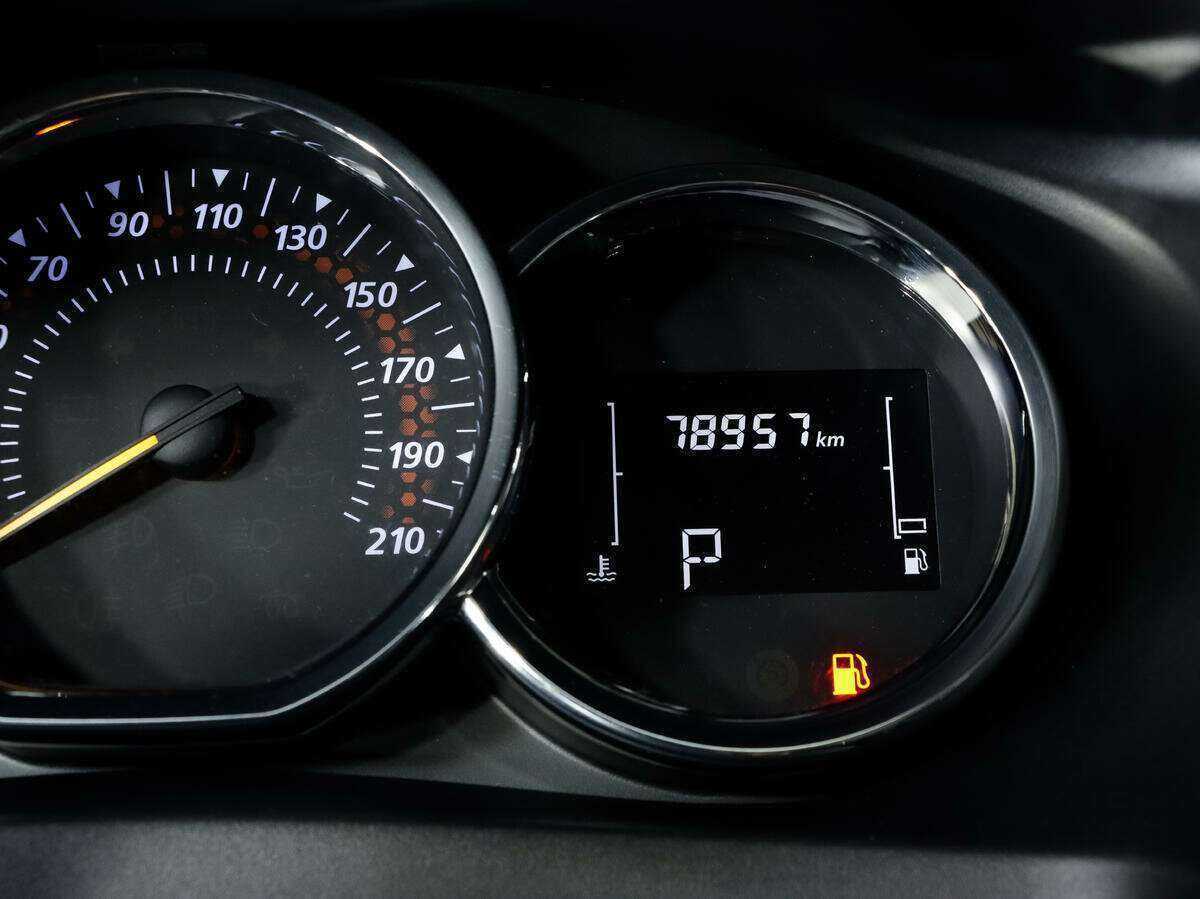 Renault Logan Stepway, 2020 - Фото №16