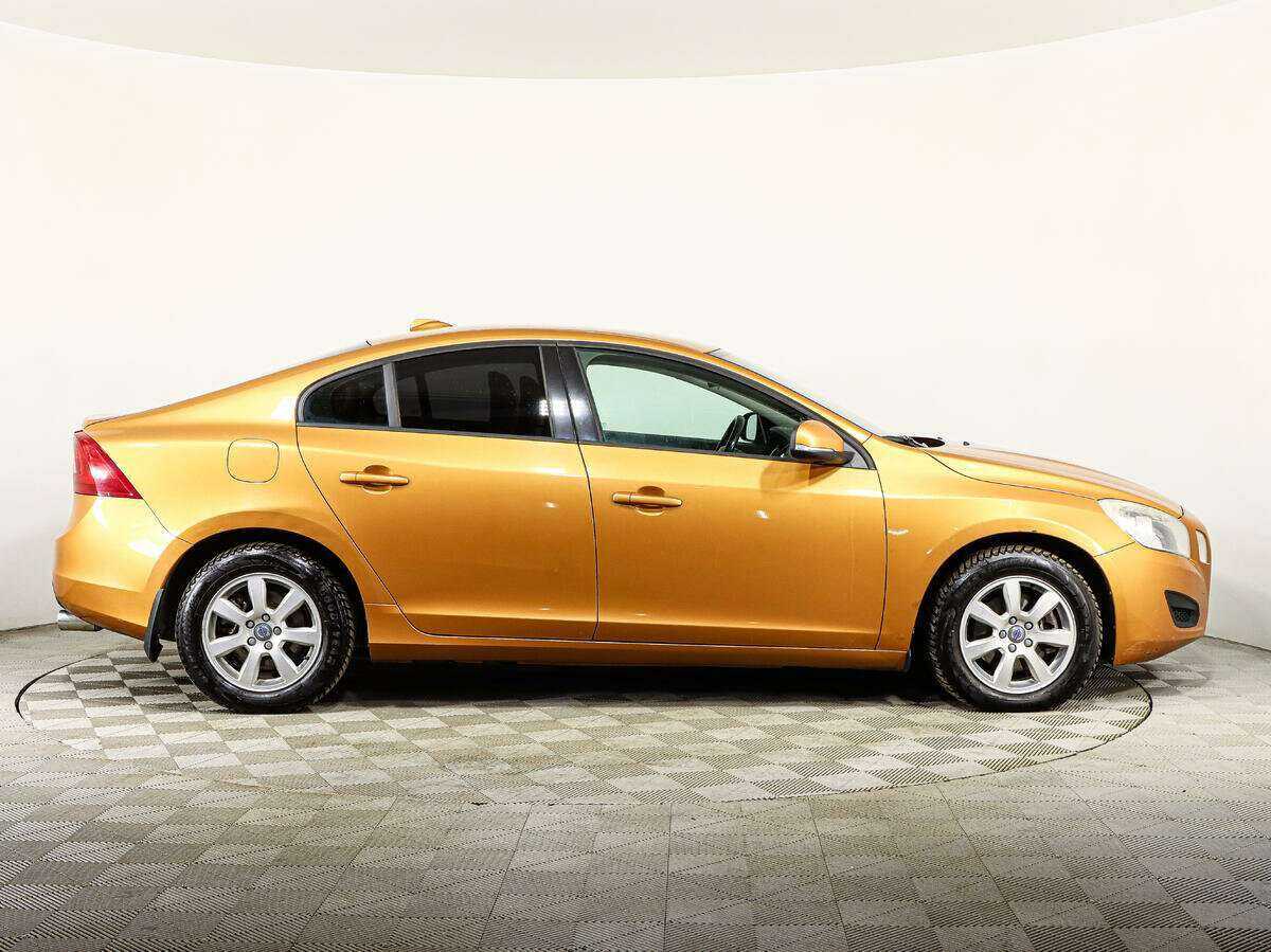 Volvo S60, 2012 - Фото №3