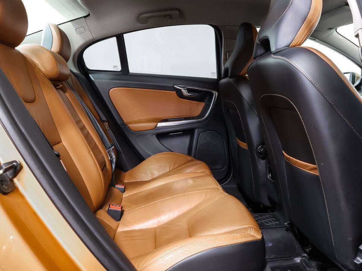 Volvo S60, 2012 - Фото №8