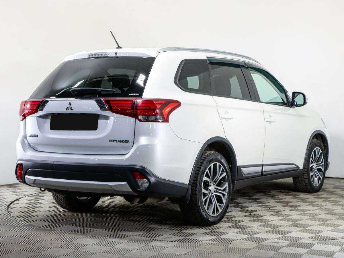 Mitsubishi Outlander, 2015 - Фото №4