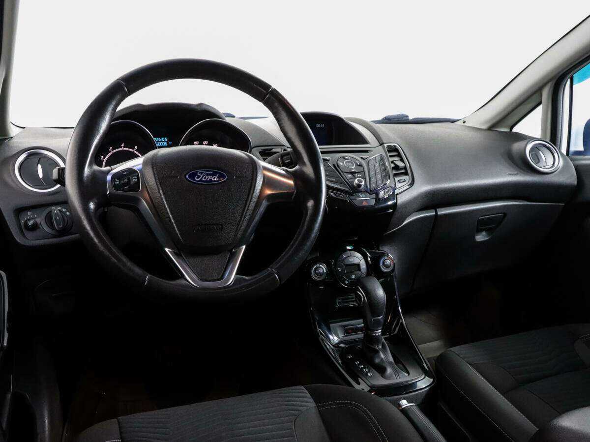Ford Fiesta, 2015 - Фото №10