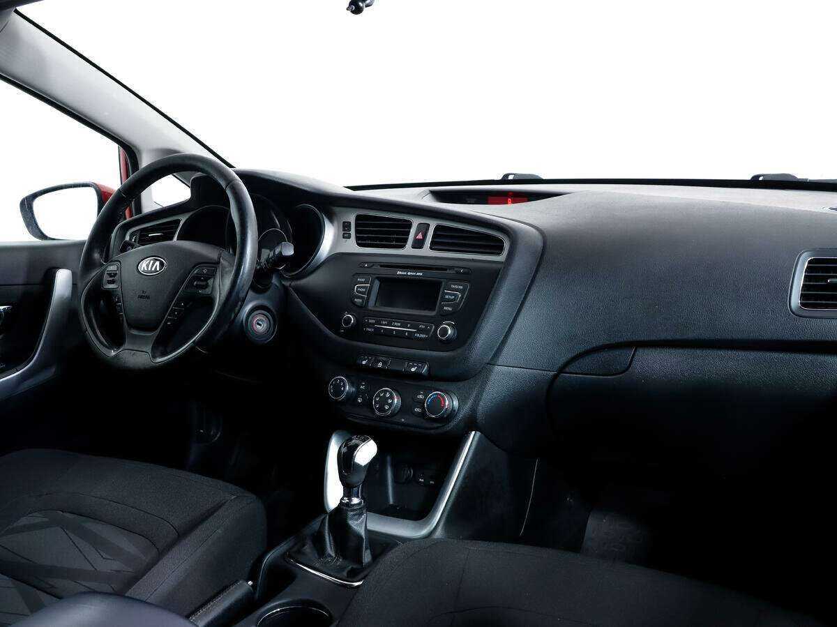 Kia Ceed, 2015 - Фото №8