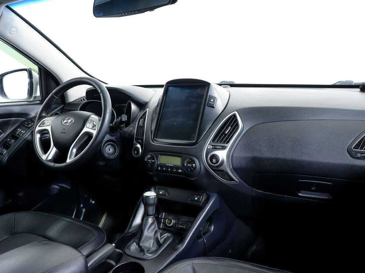 Hyundai ix35, 2012 - Фото №8