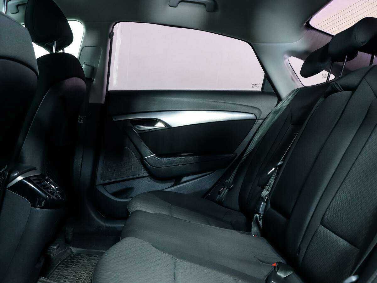 Hyundai i40, 2013 - Фото №10