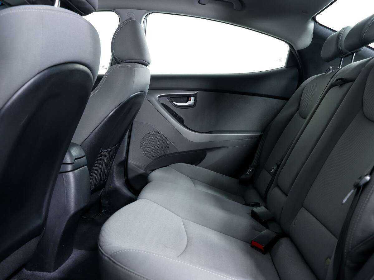 Hyundai Elantra, 2014 - Фото №10