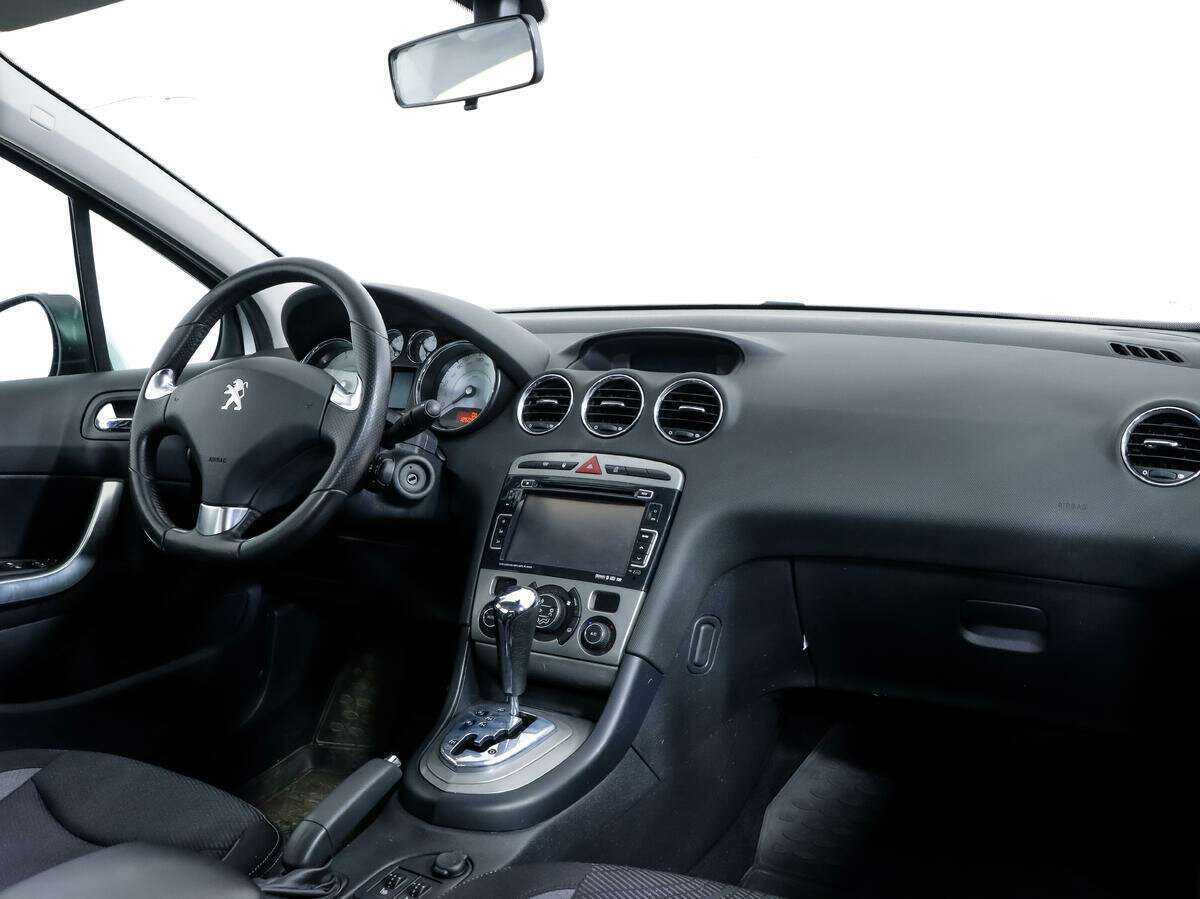 Peugeot 408, 2016 - Фото №8