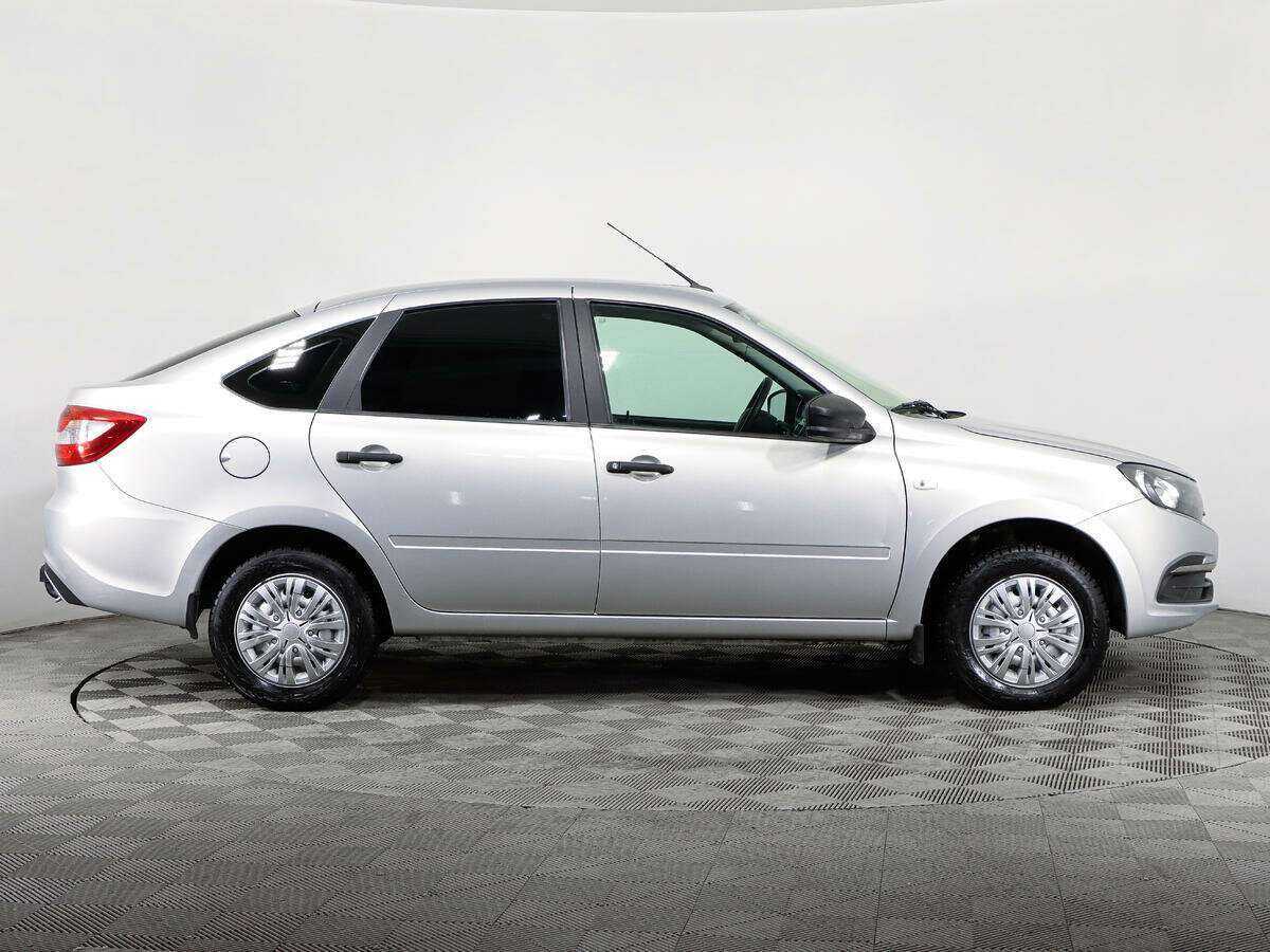 Lada (ВАЗ) Granta, 2020 - Фото №3