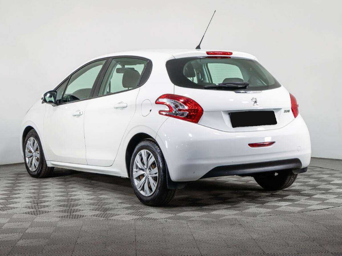 Peugeot 208, 2013 - Фото №6