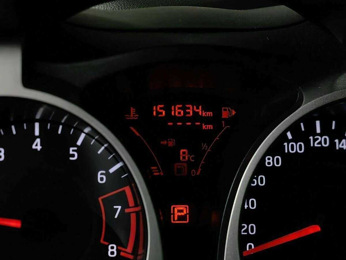 Nissan Juke, 2015 - Фото №15