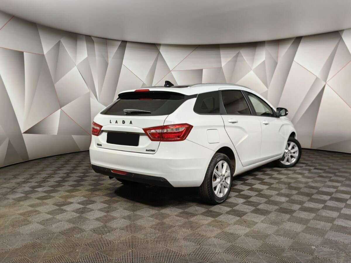 Lada (ВАЗ) Vesta SW, 2021 - Фото №1