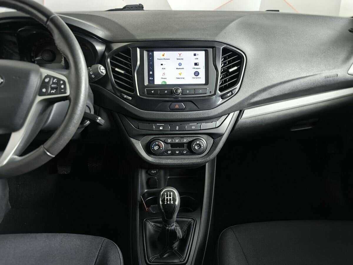 Lada (ВАЗ) Vesta SW, 2021 - Фото №10