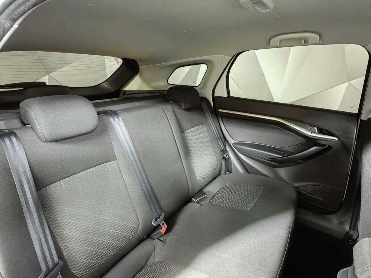 Lada (ВАЗ) Vesta SW, 2021 - Фото №12