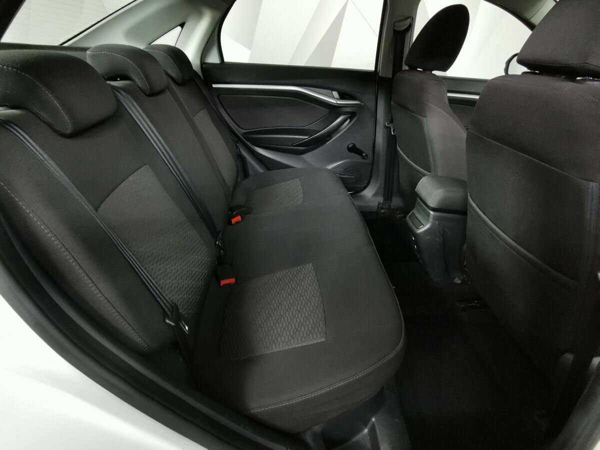 Lada (ВАЗ) Vesta, 2018 - Фото №11