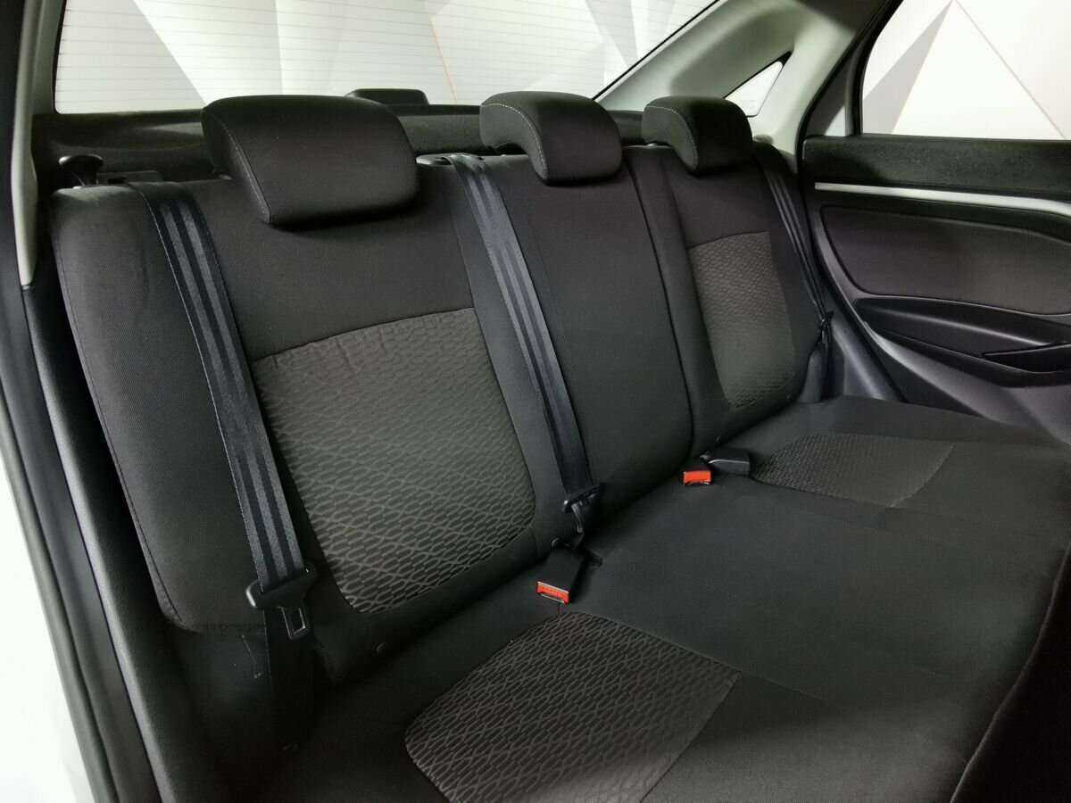 Lada (ВАЗ) Vesta, 2018 - Фото №12