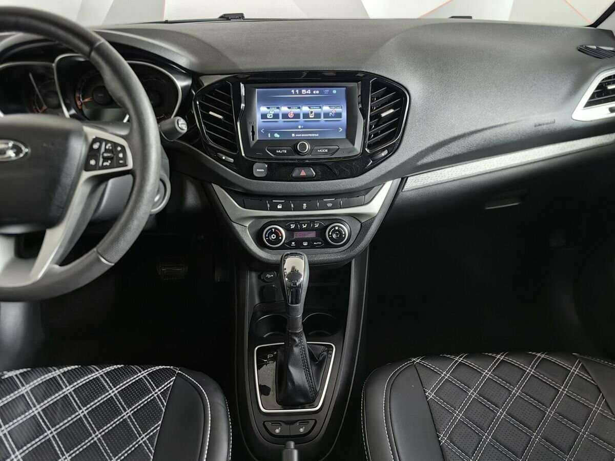 Lada (ВАЗ) Vesta Cross, 2020 - Фото №10